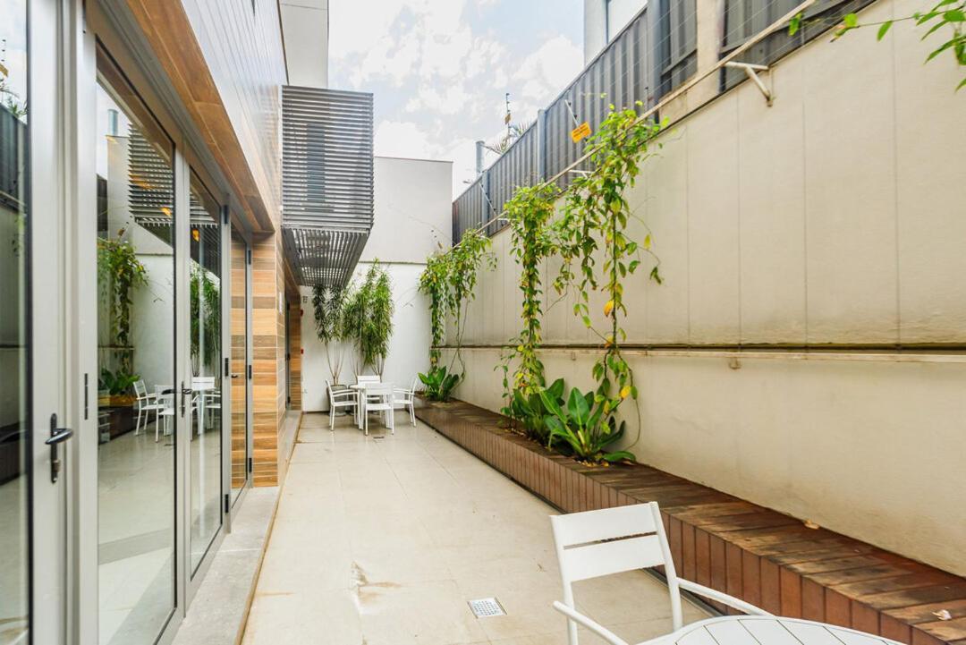 Apto Com Incrivel Localizacao Em Porto Alegre Sp Apartment Exterior foto