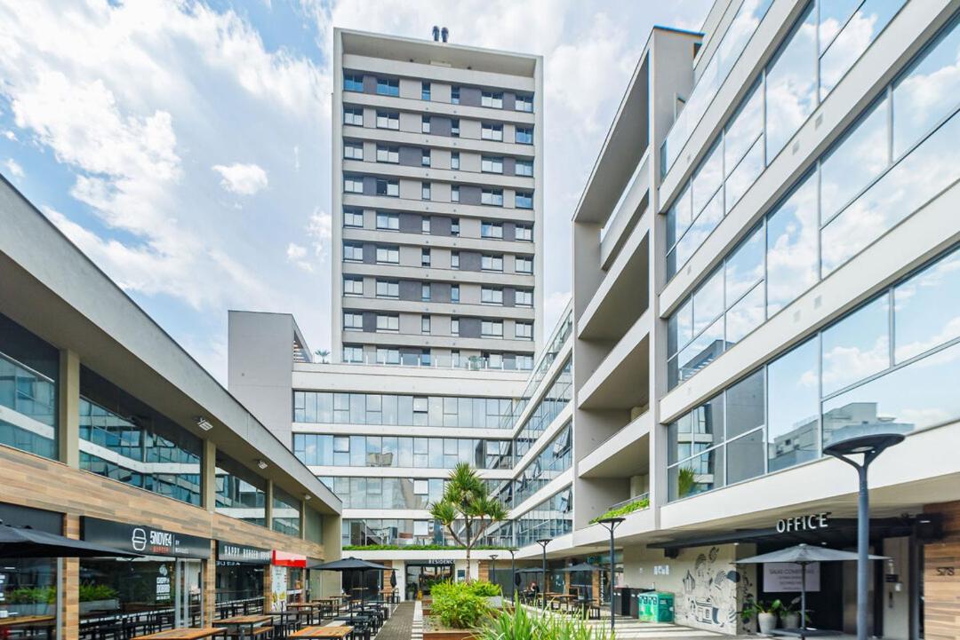 Apto Com Incrivel Localizacao Em Porto Alegre Sp Apartment Exterior foto