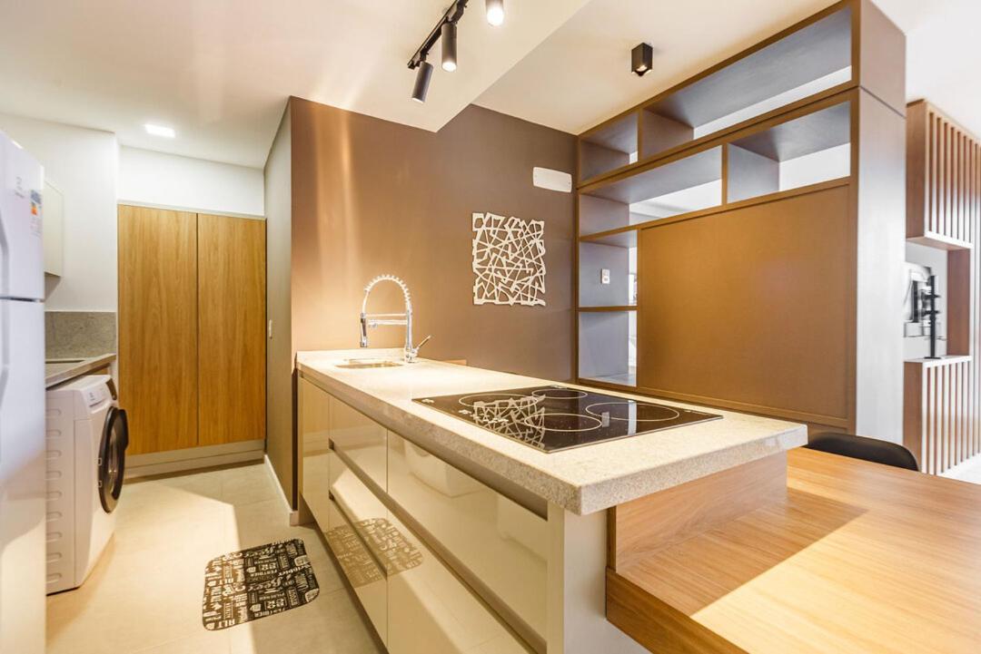 Apto Com Incrivel Localizacao Em Porto Alegre Sp Apartment Exterior foto