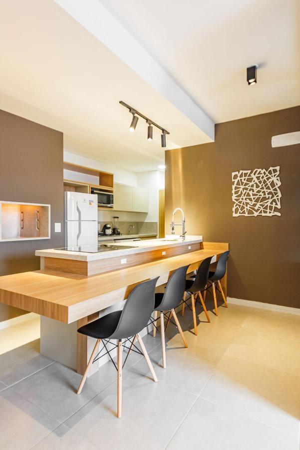 Apto Com Incrivel Localizacao Em Porto Alegre Sp Apartment Exterior foto